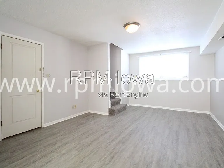 1607 NW 2nd St #1607 — Photo 3