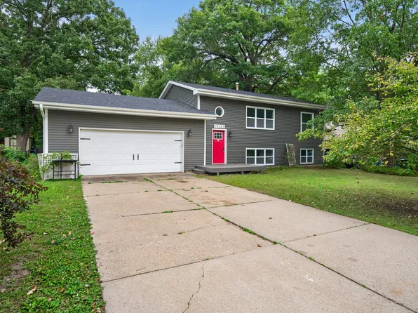 19205 Yale St NW, Elk River, MN 55330