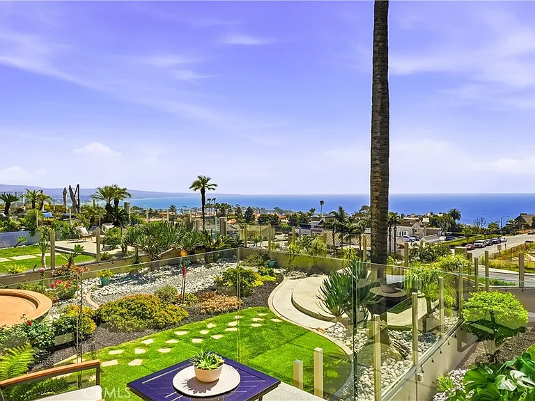 83 Palm Beach Ct — Photo 4