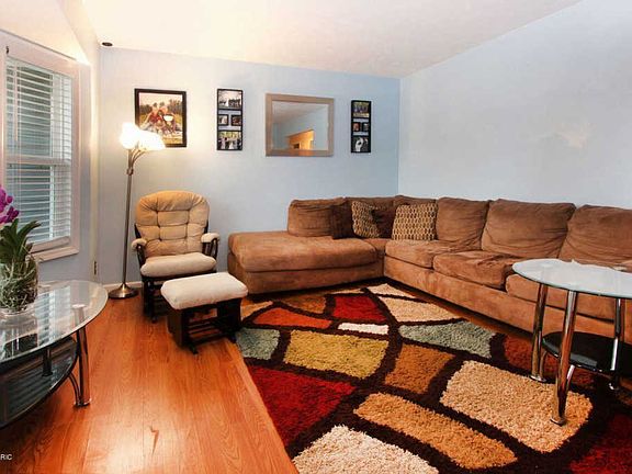 4th image of 6703 28th Ave