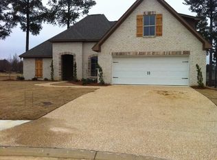 144 Willow Crest Cir, Brandon, MS 39047