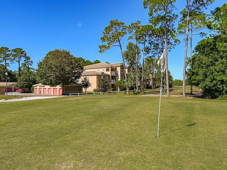 605 Fairway Dr #305 — Photo 23
