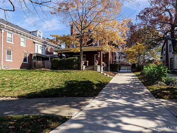 2nd image of 844 Belmonte Park N