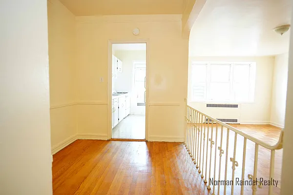 Rented by Norman Raindel, LREB | media 36