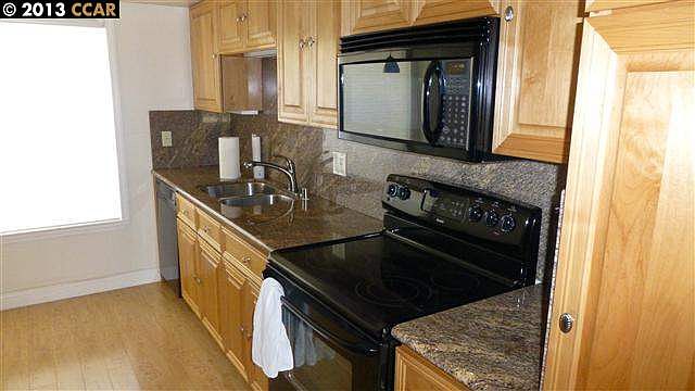 2nd image of 945 Terra California Dr APT 3