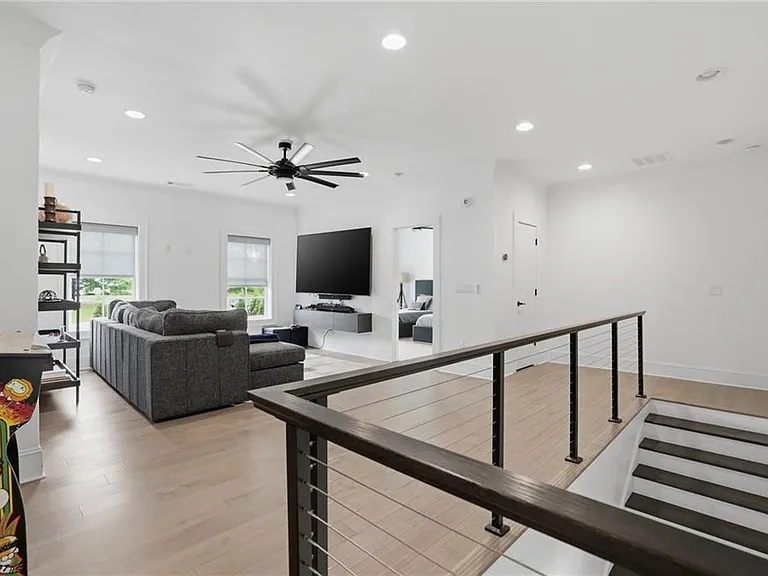 3020 Wallace Rd — Photo 22