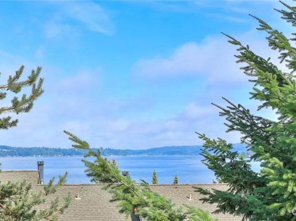 4165 178th Lane SE #203, Bellevue, WA 98008