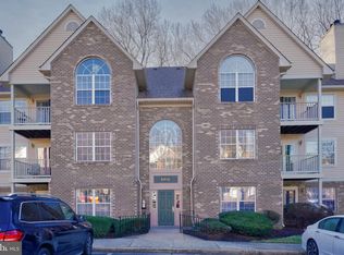 9812 Lake Pointe Ct APT 202, Upper Marlboro, MD 20774