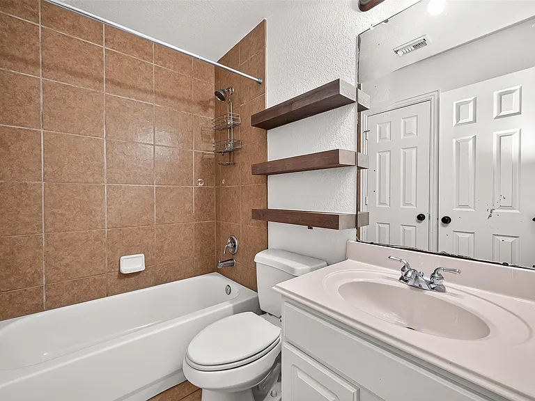 18 Petal Park Pl — Photo 40
