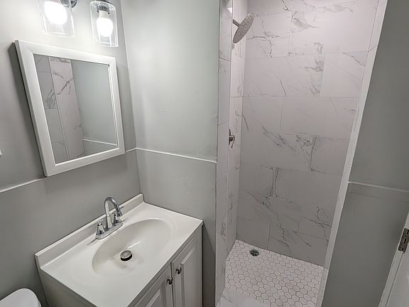 3rd image of 1113 Portland Cobalt Rd #50e2bd009