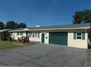 32 Thomas St, Madison, ME 04950