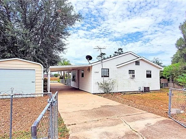 1207 E Irvine Ave, Alamo, TX 78516