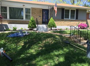 7117 Whitworth Dr, Saint Louis, MO 63123