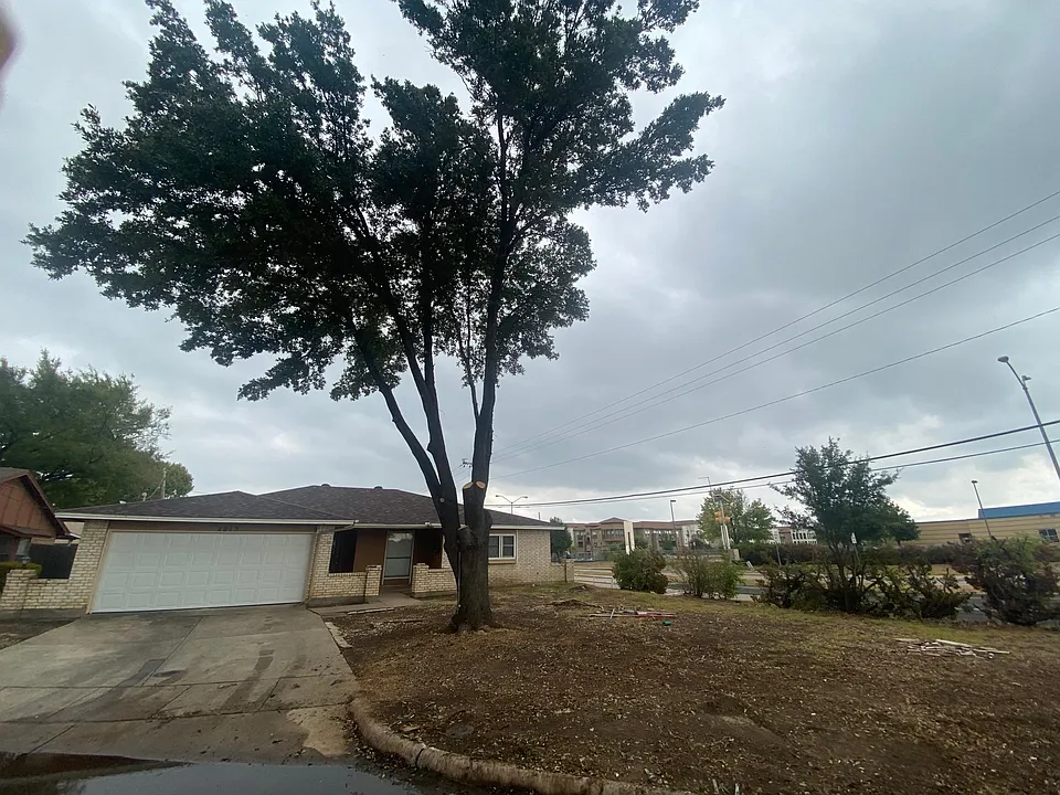 2613 Triton Ct