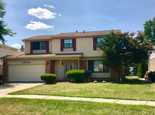 42658 Beechwood Dr, Canton, MI 48188