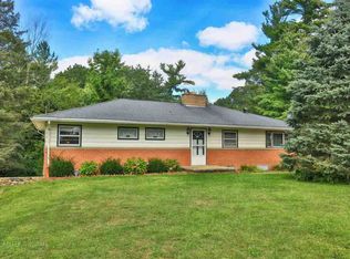 1883 Burns Rd, Smiths Creek, MI 48074