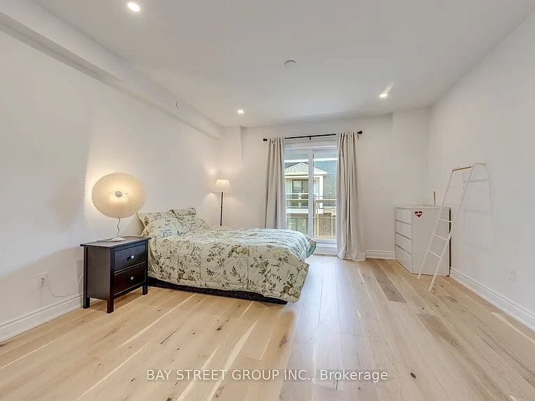 2119 Lillykin St #11 — Photo 36