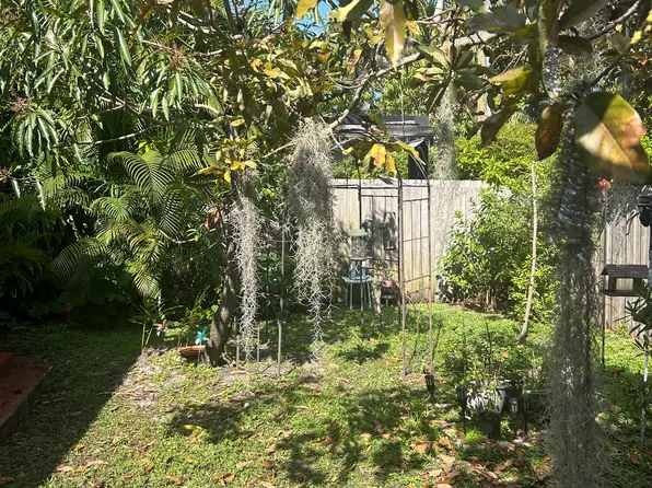 (undisclosed Address), Miami, FL 33133