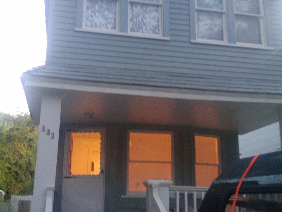 1st image of 416 E 123rd St