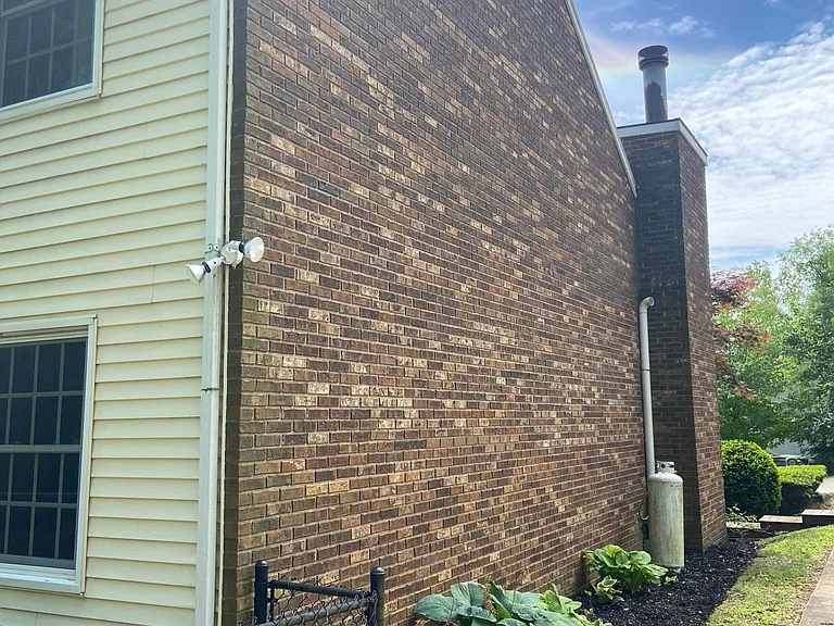 30 Clayburne Blvd — Photo 19
