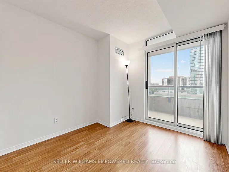 238 Doris Ave #1511 — Photo 32