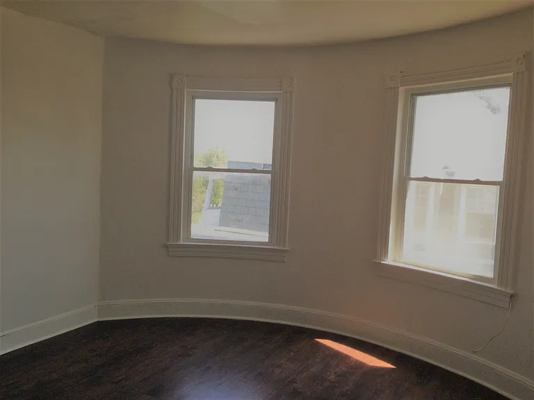 3711 Liberty Heights Ave #2E — Photo 5