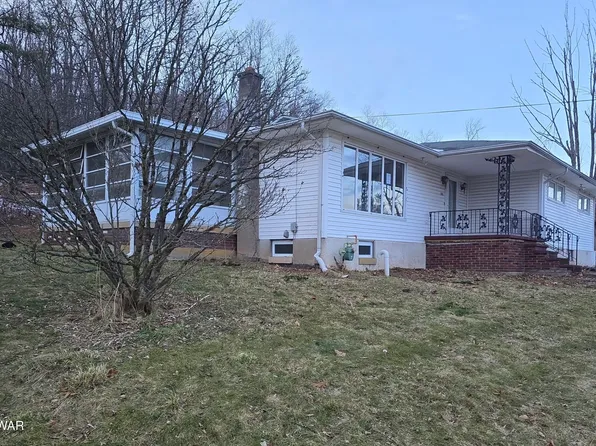 315 Dundaff St, Carbondale, PA 18407