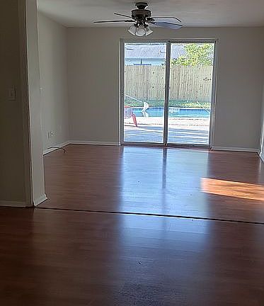 5th image of 512 Doheny Way