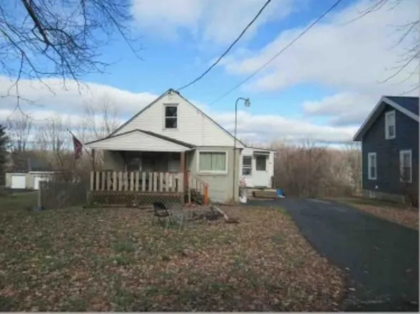 896 S Massey St, Watertown, NY 13601