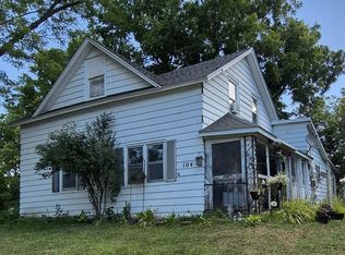104 S Washington St, Melrose, WI 54642
