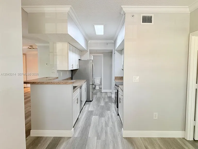 100 SW 117th Ter #2207 — Photo 15