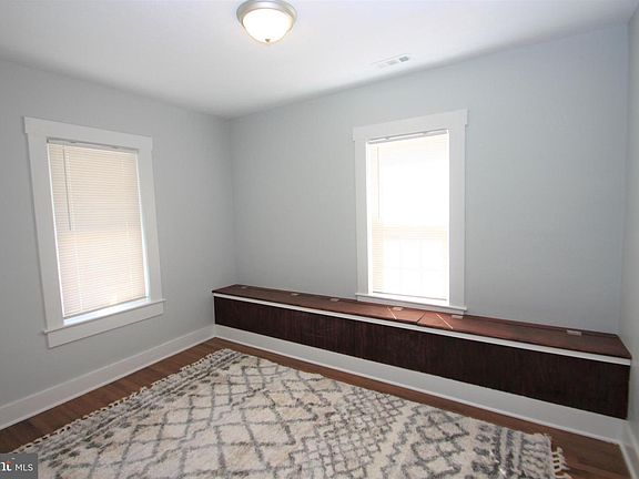 5th image of 11552 James Madison St