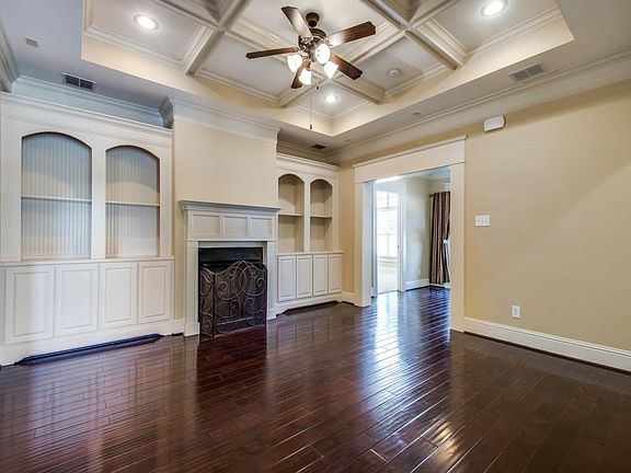 5th image of 8917 Dewland Dr