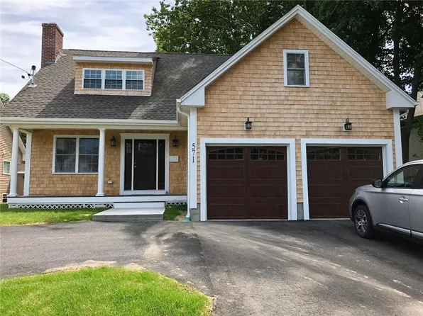 571 Fruit Hill Ave, North Providence, RI 02911