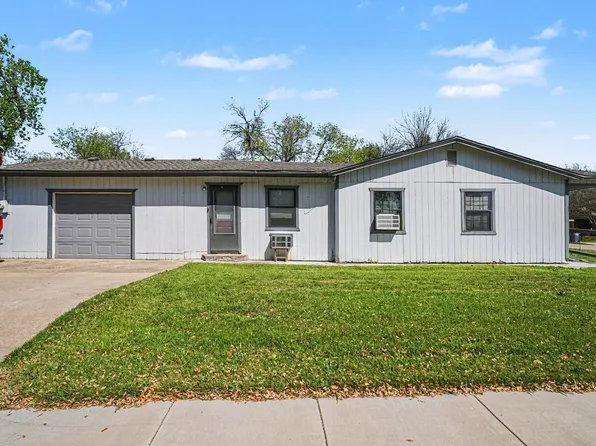 105 E Park St, Little Elm, TX 75068