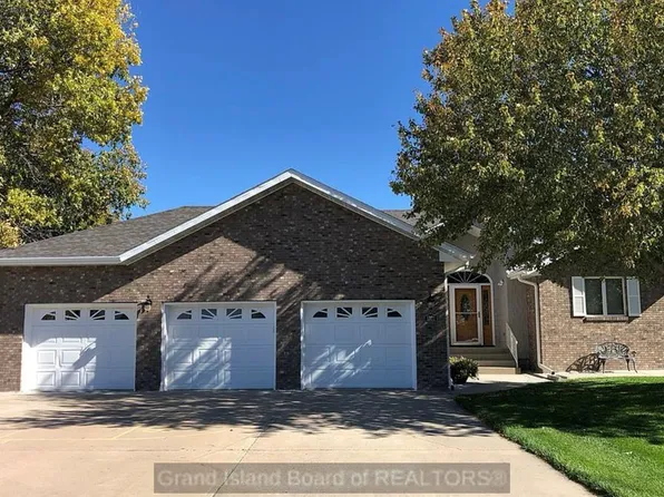 1322 Wallace St, Saint Paul, NE 68873