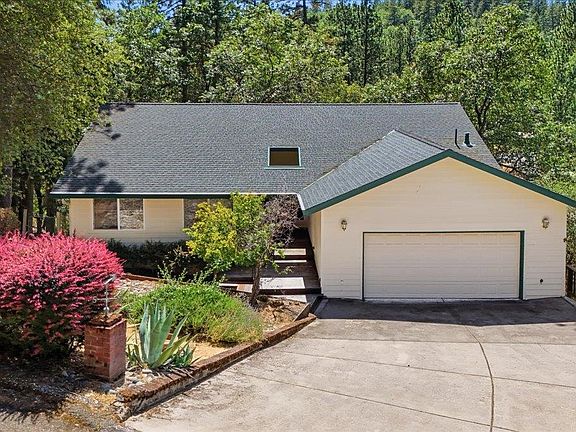 2nd image of 16891 Patricia Way