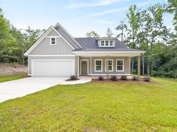 181 Twin Lakes Rd, Waverly Hall, GA 31831