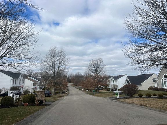 5th image of 118 Amberwoods Dr