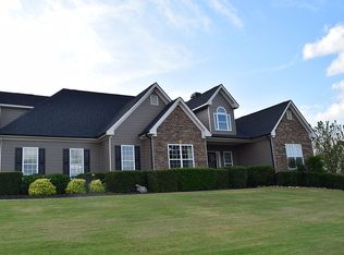 111 Chickasaw Trl, Jefferson, GA 30549