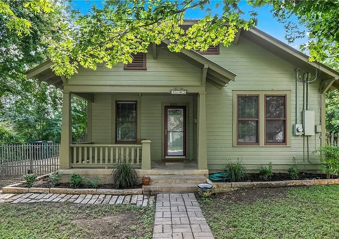 1605 South Elm Street - 0 — Photo 1
