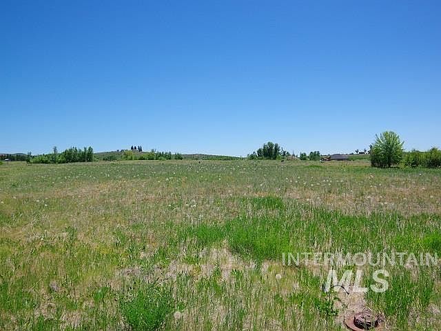2nd image of Tbd Fairway Dr