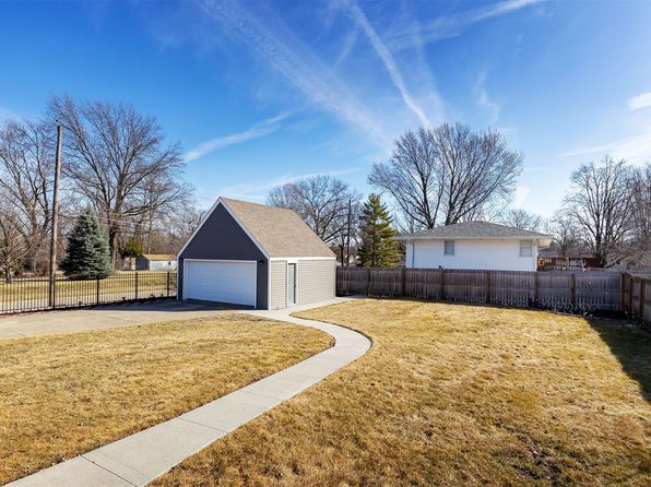 2711 Westover Blvd, Des Moines, IA 50322