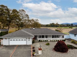 654 E Oak Tree Cir, Sequim, WA 98382