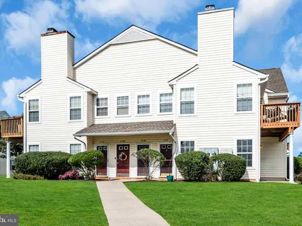 97 Horseshoe Dr #97, Quakertown, PA 18951