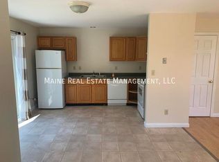 15 Ada Dr, Hermon, ME 04401