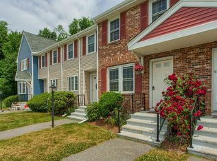 36 Fox Meadow Rd, Leominster, MA 01453