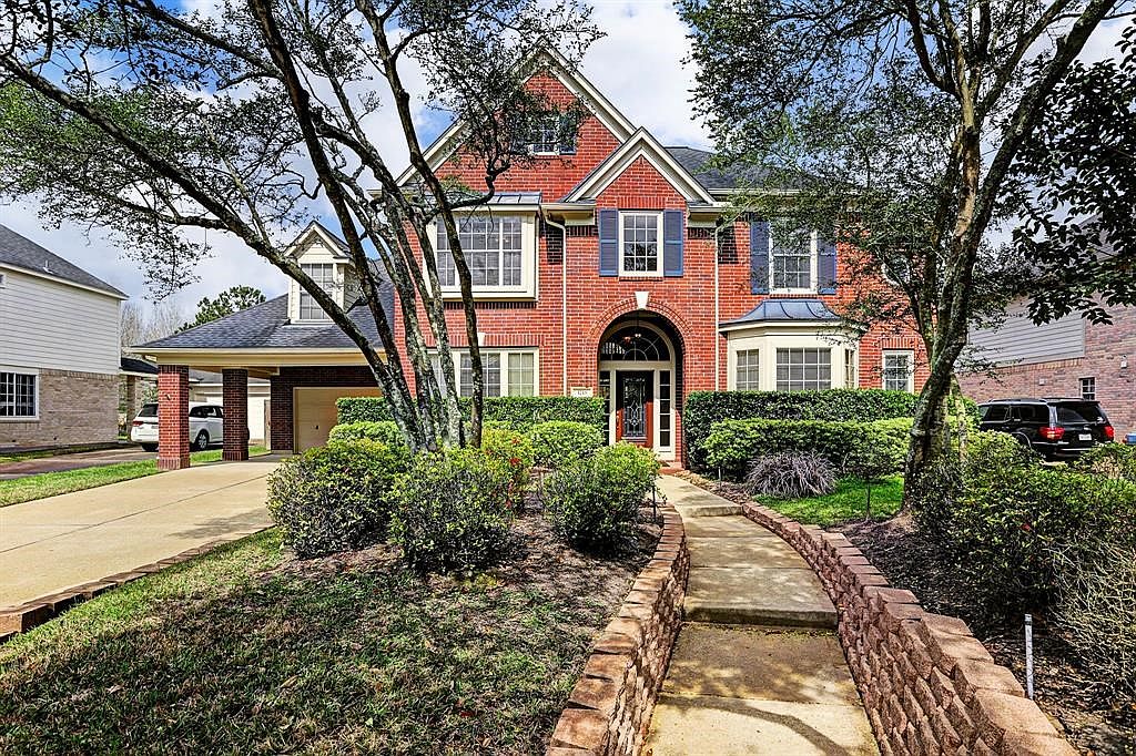 3718 W Pine Brook Way, Houston, TX 77059 | Zillow