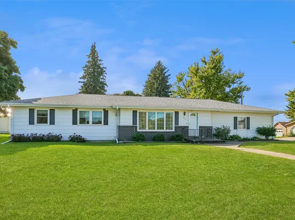608 Stuart St, Adair, IA 50002