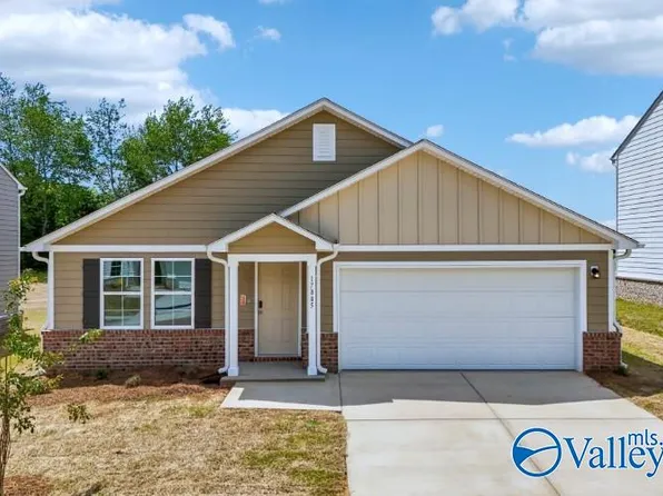 17885 Daniel Island Dr, Athens, AL 35611